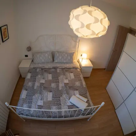 بيت للعطل Jolie Maison *